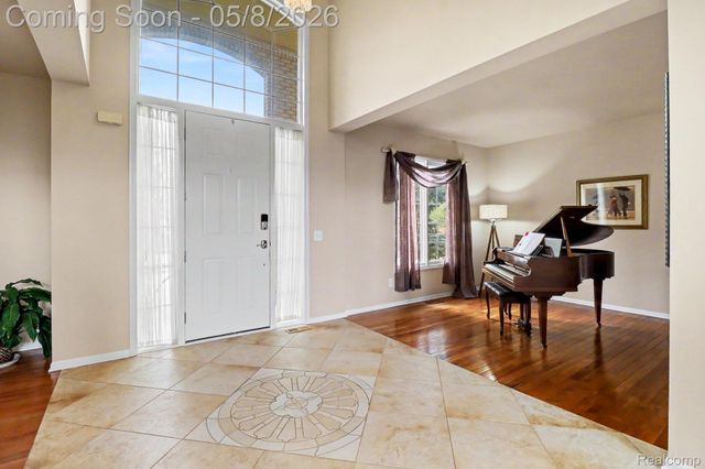 55397 Apple Lane, Shelby Charter Township, MI 48316