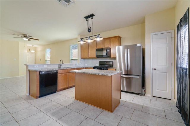 194 Yellowbark ST, Buda, TX 78610