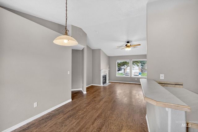 11157 W Red Maple Dr, Boise, ID 83709