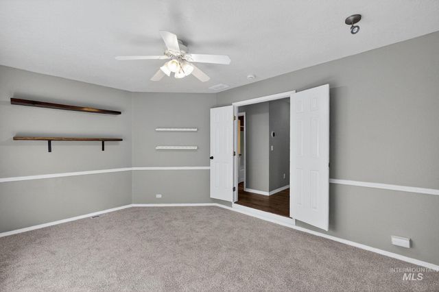 11157 W Red Maple Dr, Boise, ID 83709