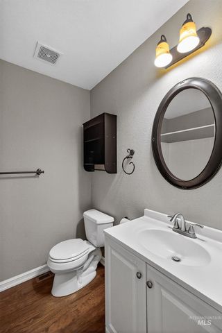 11157 W Red Maple Dr, Boise, ID 83709