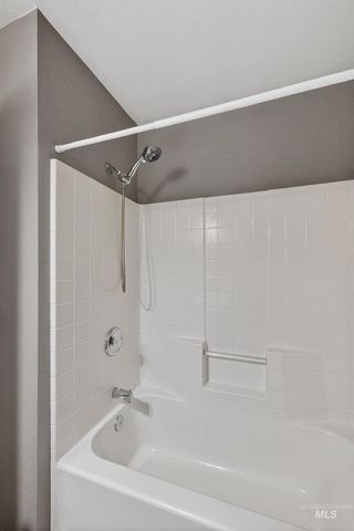 11157 W Red Maple Dr, Boise, ID 83709