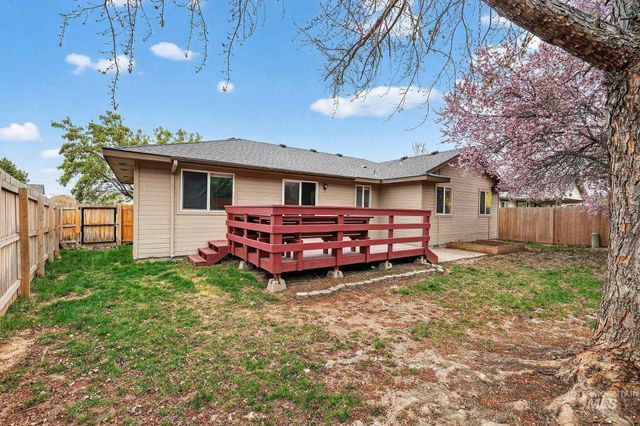 11157 W Red Maple Dr, Boise, ID 83709