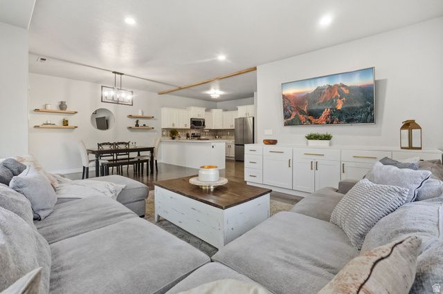 1403 W 190 N, Pleasant Grove, UT 84062