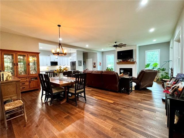 250 Hook NE Road, Ranger, GA 30734