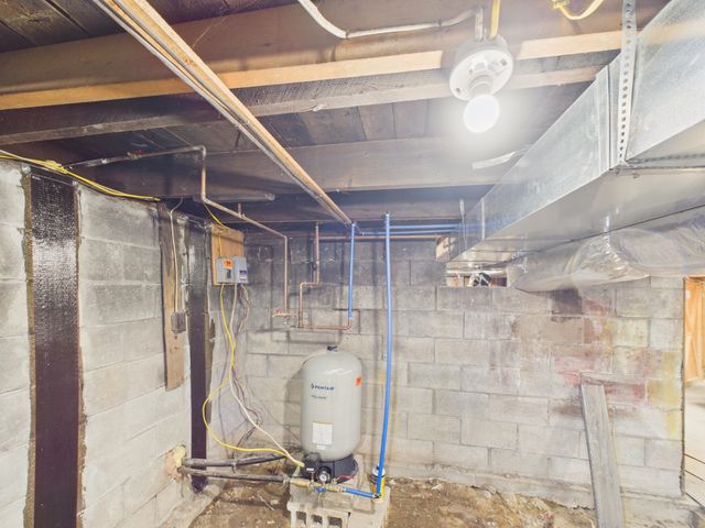 657 New Hampshire Route 12 S, Fitzwilliam, NH 03447