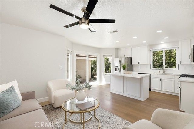 226 Greenmoor, Irvine, CA 92614