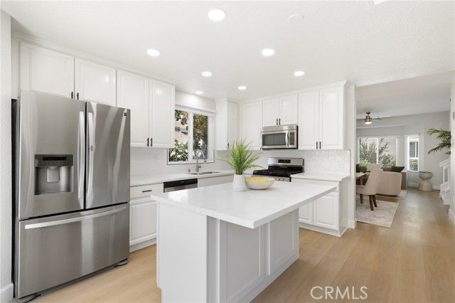 226 Greenmoor, Irvine, CA 92614