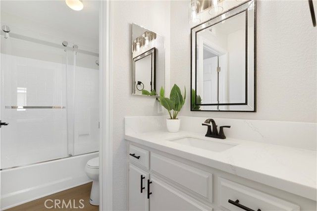 226 Greenmoor, Irvine, CA 92614