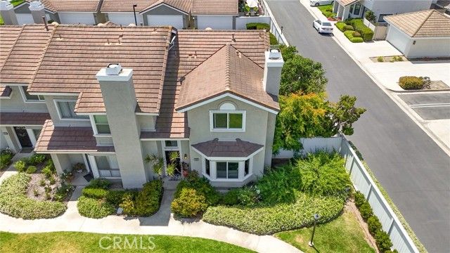 226 Greenmoor, Irvine, CA 92614