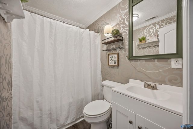 196 Curt Road, New Hope, AL 35760