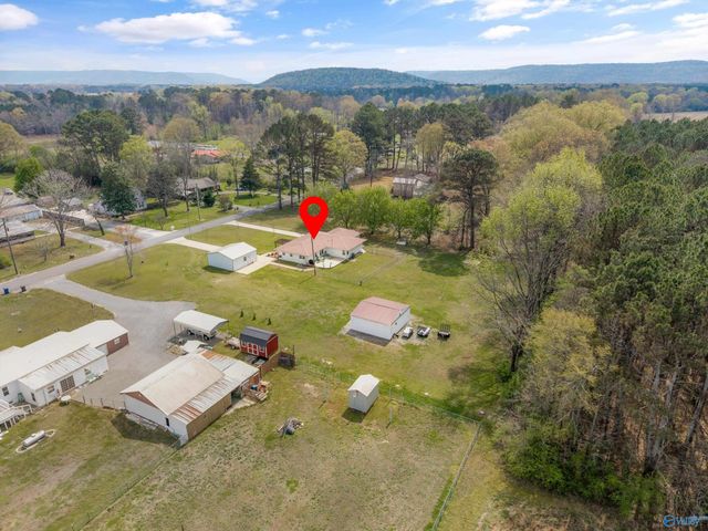 196 Curt Road, New Hope, AL 35760