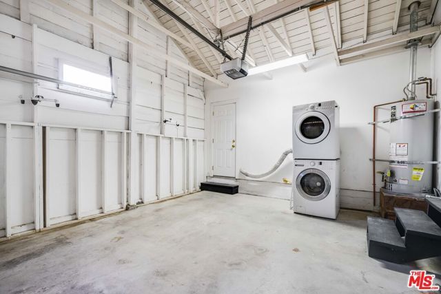 14043 Calvert Street, Van Nuys (los Angeles), CA 91401