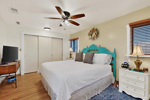 6205 Hannett Avenue NE, Albuquerque, NM 87110