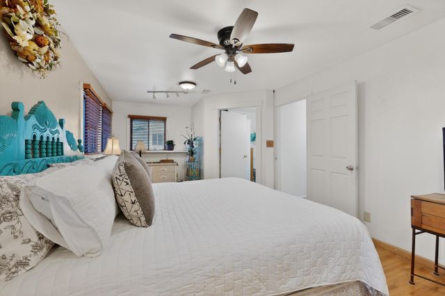 6205 Hannett Avenue NE, Albuquerque, NM 87110