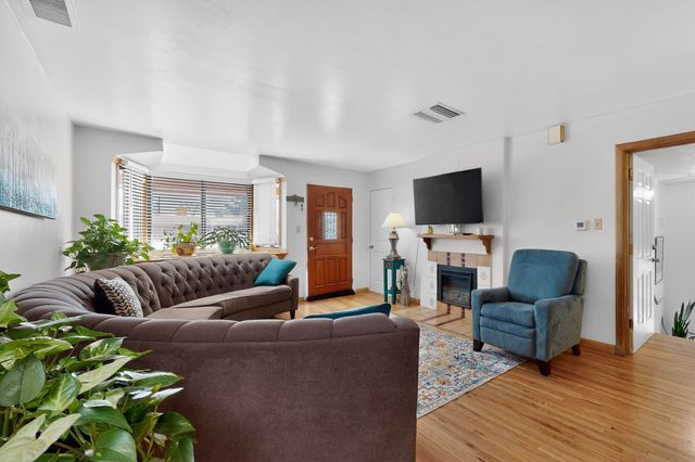 6205 Hannett Avenue NE, Albuquerque, NM 87110