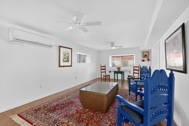 6205 Hannett Avenue NE, Albuquerque, NM 87110