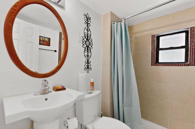 6205 Hannett Avenue NE, Albuquerque, NM 87110