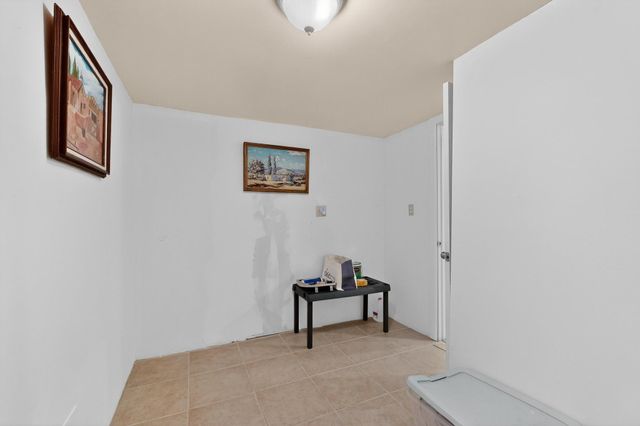 6205 Hannett Avenue NE, Albuquerque, NM 87110