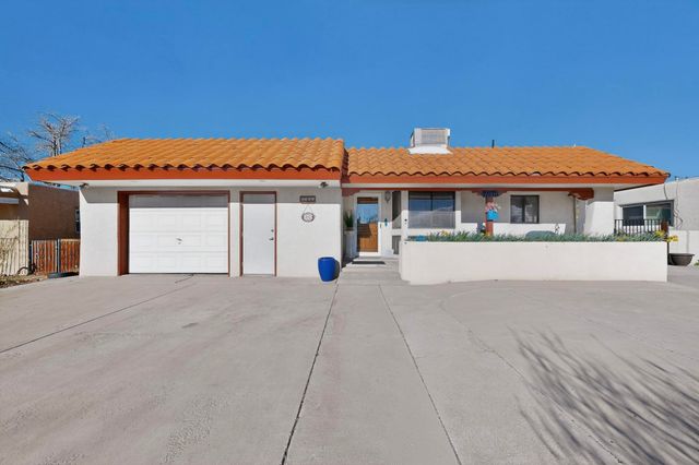 6205 Hannett Avenue NE, Albuquerque, NM 87110