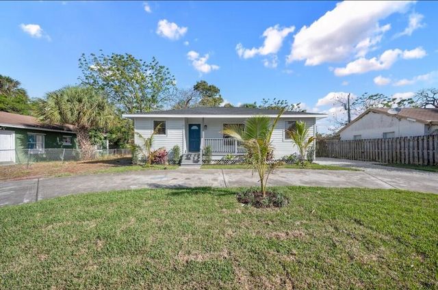 1244 W 25th Street, Riviera Beach, FL 33404