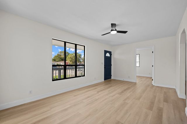 1244 W 25th Street, Riviera Beach, FL 33404