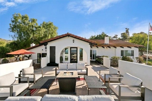 21260 Ridgedale, Riverside, CA 92570