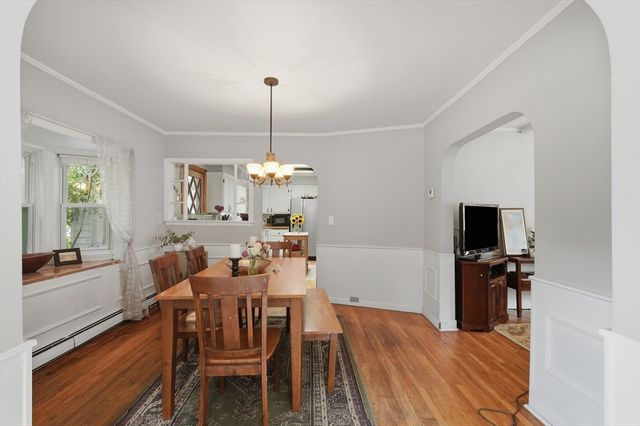 61 Walpole St, Sharon, MA 02067