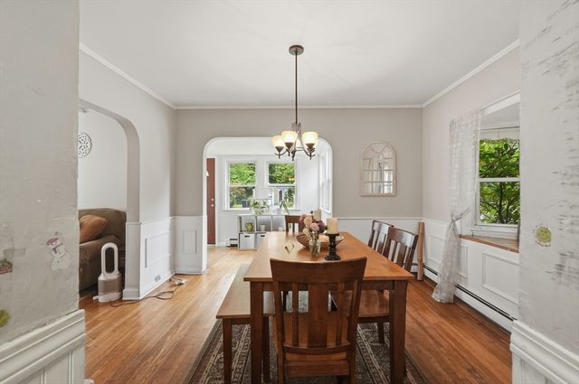 61 Walpole St, Sharon, MA 02067