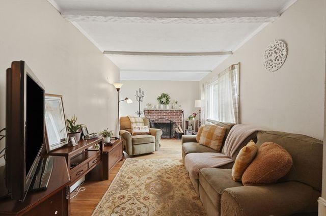 61 Walpole St, Sharon, MA 02067