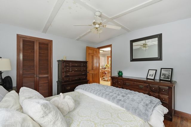 61 Walpole St, Sharon, MA 02067
