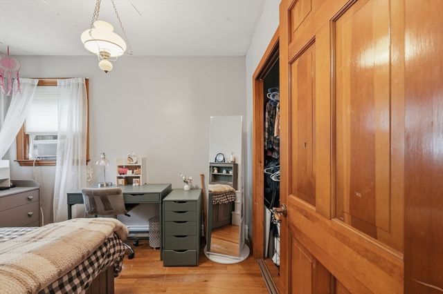 61 Walpole St, Sharon, MA 02067