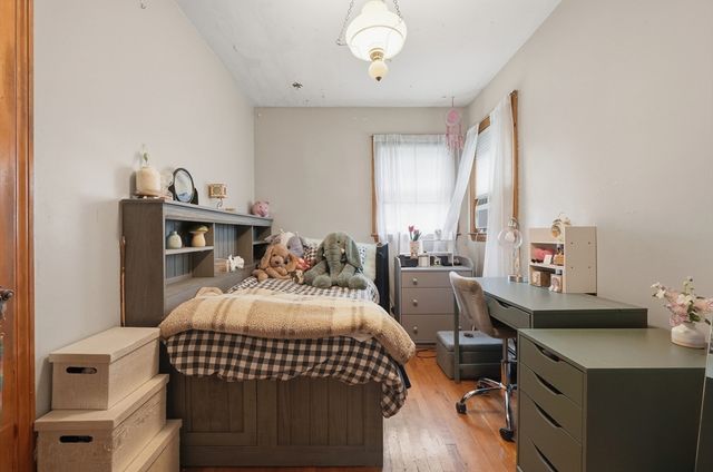 61 Walpole St, Sharon, MA 02067