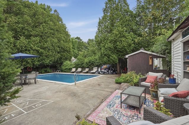 61 Walpole St, Sharon, MA 02067