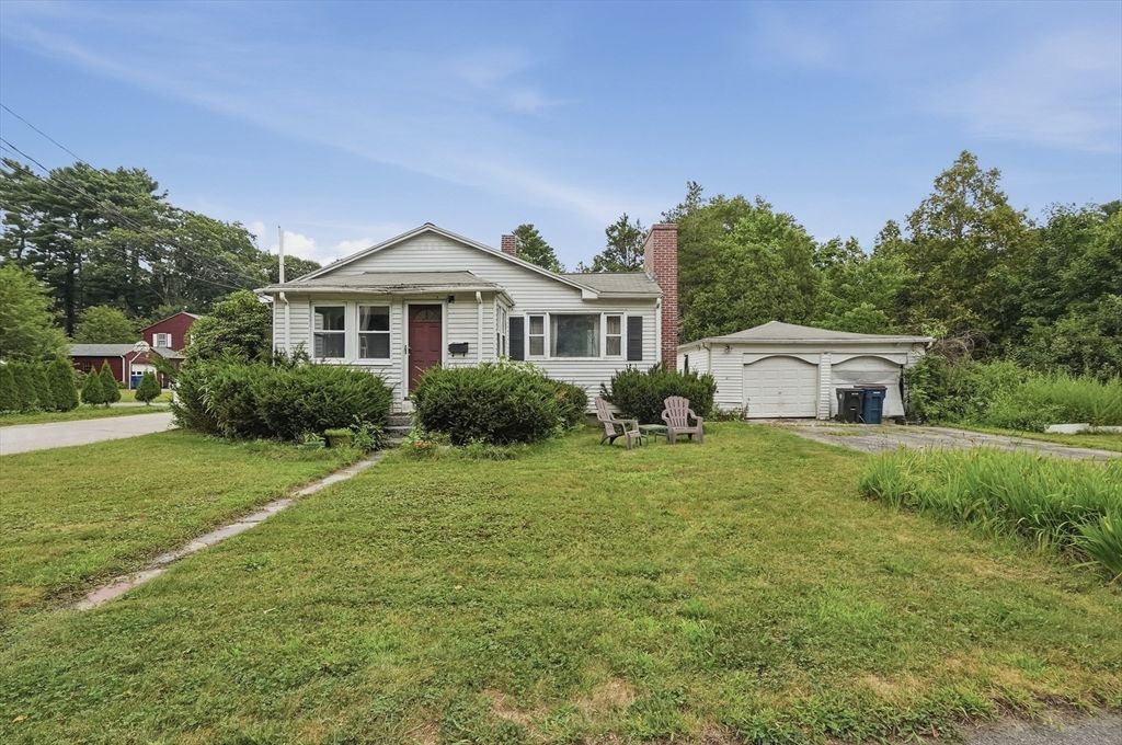61 Walpole St, Sharon, MA 02067