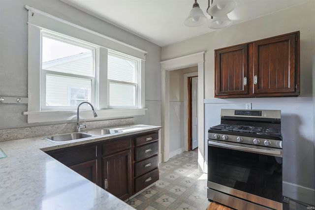 126 S Beiger Street, Mishawaka, IN 46544