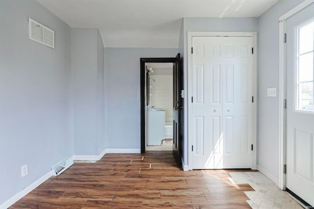 126 S Beiger Street, Mishawaka, IN 46544