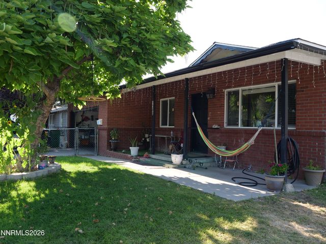 1380 Jerry Lane, Carson City, NV 89701