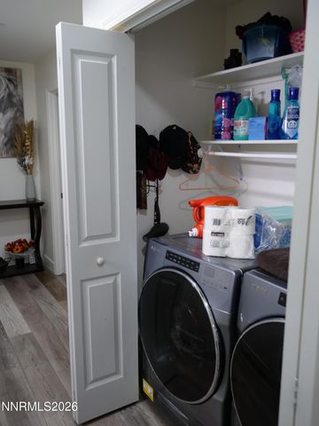 1380 Jerry Lane, Carson City, NV 89701