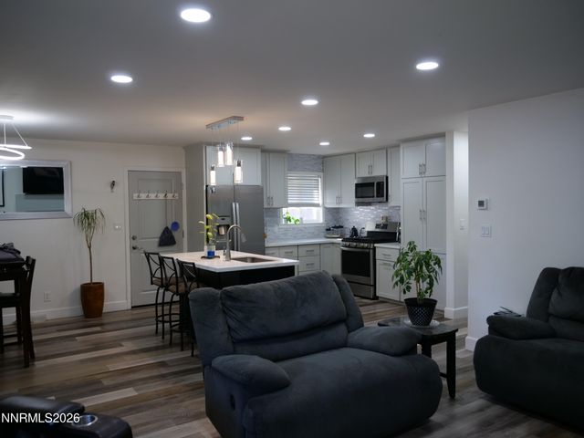 1380 Jerry Lane, Carson City, NV 89701