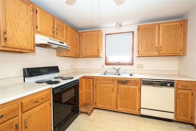 1788 Ruie Road, North Tonawanda, NY 14120