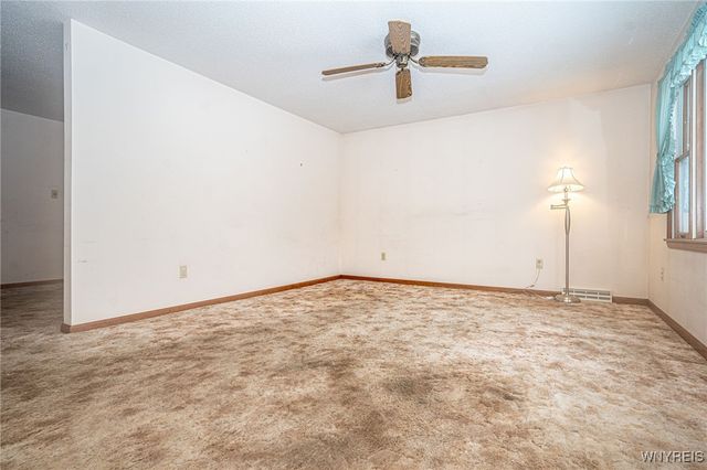 1788 Ruie Road, North Tonawanda, NY 14120