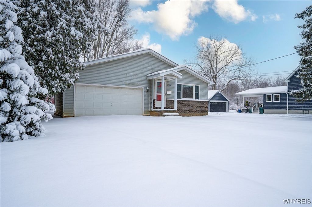 1788 Ruie Road, North Tonawanda, NY 14120