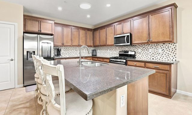 9531 Rodeo Drive, Gilroy, CA 95020