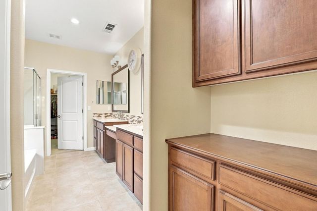 9531 Rodeo Drive, Gilroy, CA 95020