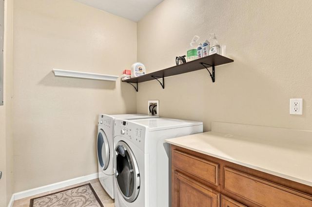 9531 Rodeo Drive, Gilroy, CA 95020