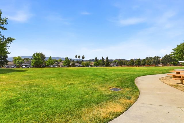 9531 Rodeo Drive, Gilroy, CA 95020