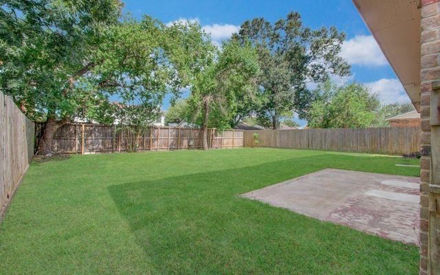 16527 Quail Dale Drive, Houston, TX 77489