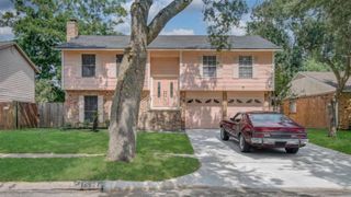 16527 Quail Dale Drive, Houston, TX 77489