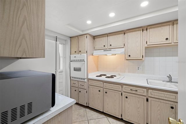 400 GLENNES LANE 206, Dunedin, FL 34698